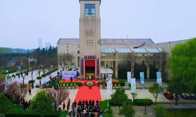 西安市民政局來(lái)我館開(kāi)展2015年度考核工作-西安市奉正塬公墓