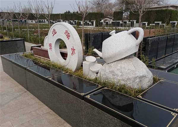 閻良漢皇樹葬墓園在深化殯葬改革方面取得了哪些成果？