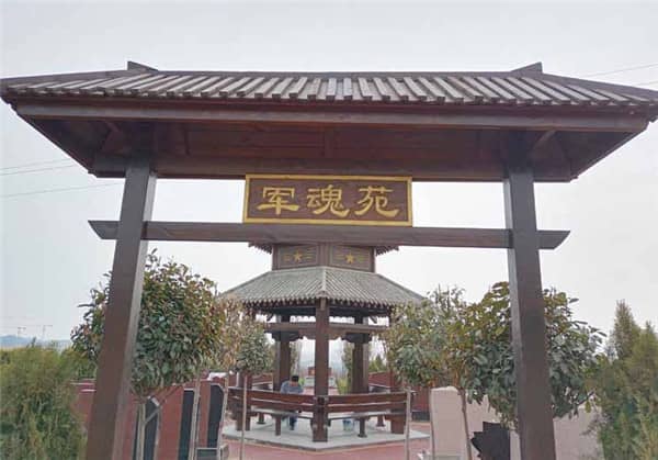 西安漢皇樹葬墓園提供了哪些葬禮方式，它們各自代表了什么樣的寓意？