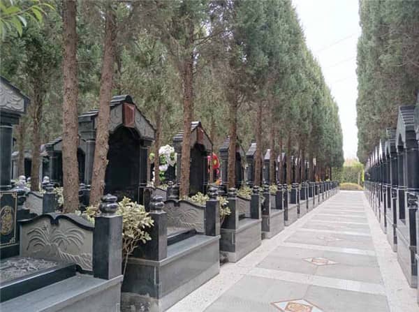 西安漢皇樹(shù)葬墓園全年開(kāi)放的意義是什么，對(duì)客戶有哪些好處？