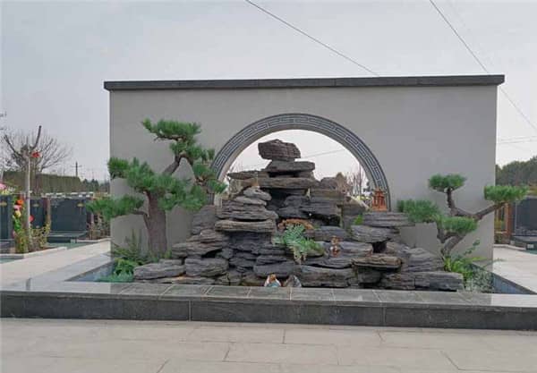 西安閻良漢皇樹葬墓園有哪些熱銷的墓區(qū)，它們各自有什么特點？