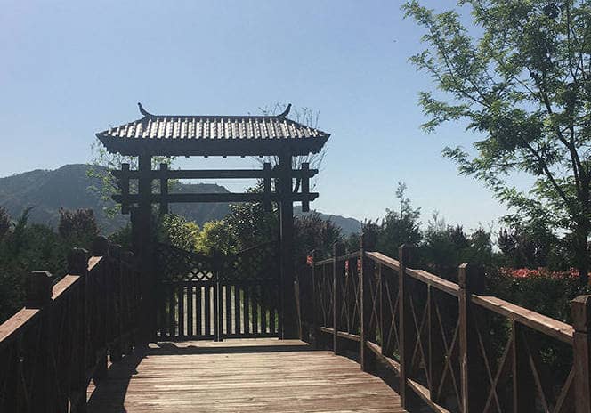 霸陵墓園新區(qū)和慈恩園公墓哪個(gè)更好？