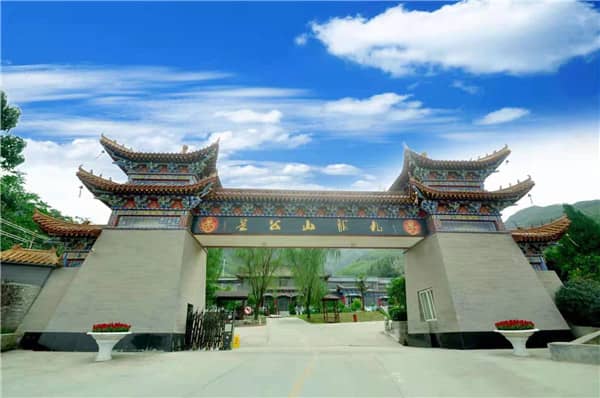 西安九龍山墓園在性價(jià)比方面有何優(yōu)勢(shì)？與其他園區(qū)相比有何不同？