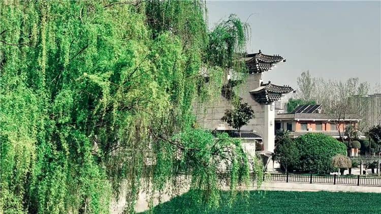 西安陵園網(wǎng)提供免費(fèi)咨詢服務(wù)需要注意什么