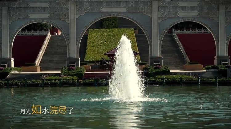 西安霸陵墓園新區(qū)的墓型設計有何特點？
