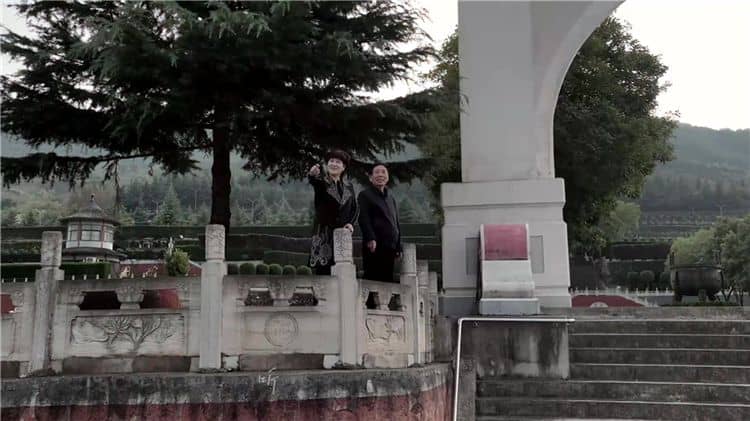 西安霸陵陵園新區(qū)報(bào)價(jià)多少錢(qián)一平