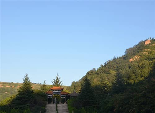 西安市高橋墓園的價格區(qū)間是多少？