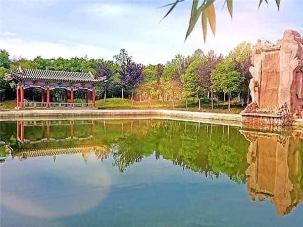 西安墓園價(jià)位：合理定價(jià)，尊重生命，體現(xiàn)人文關(guān)懷